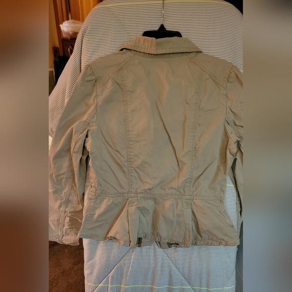 Loft Size 4 Beige Jacket Long Sleeve - Picture 5 of 5